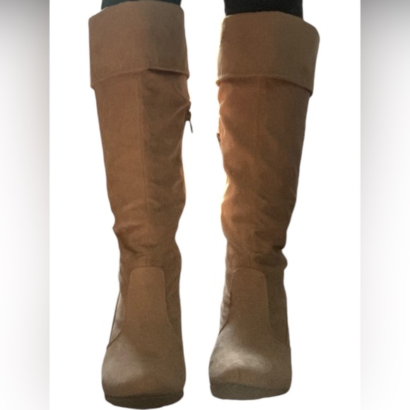 Bass Caroline Boot - Picture 3 of 8